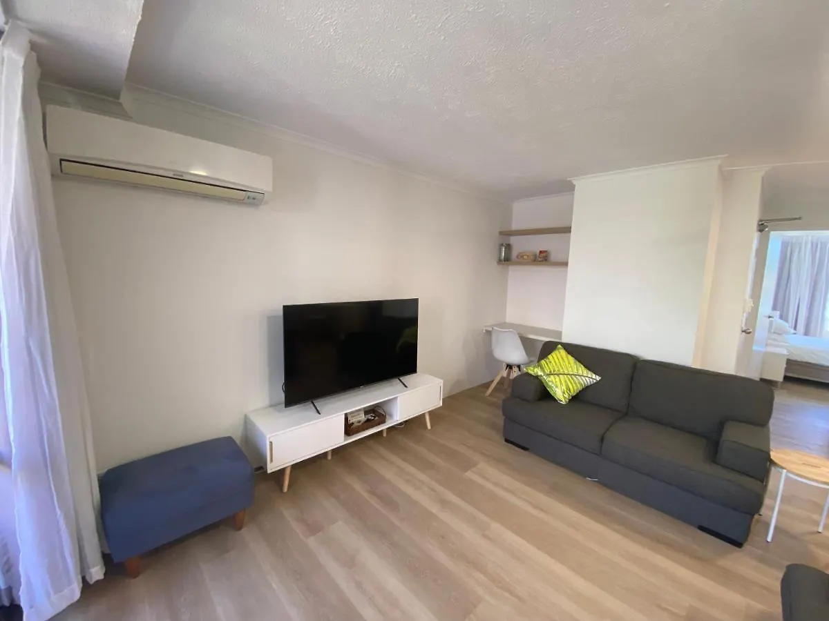 *** Aparthotel Enderley Gardens Resort Gold Coast Australia