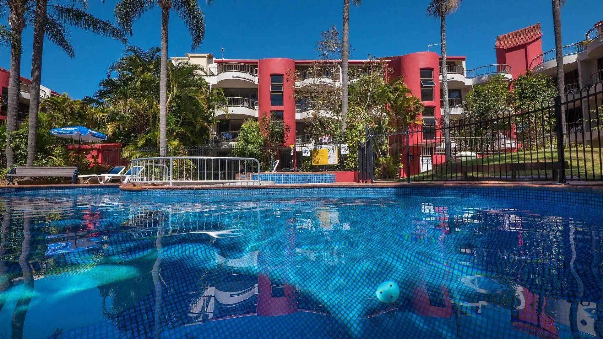 *** Aparthotel Enderley Gardens Resort Gold Coast Australia